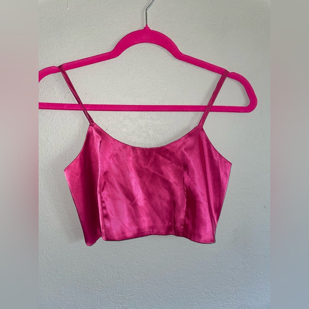 Pink silky Tank crop top sz M medium